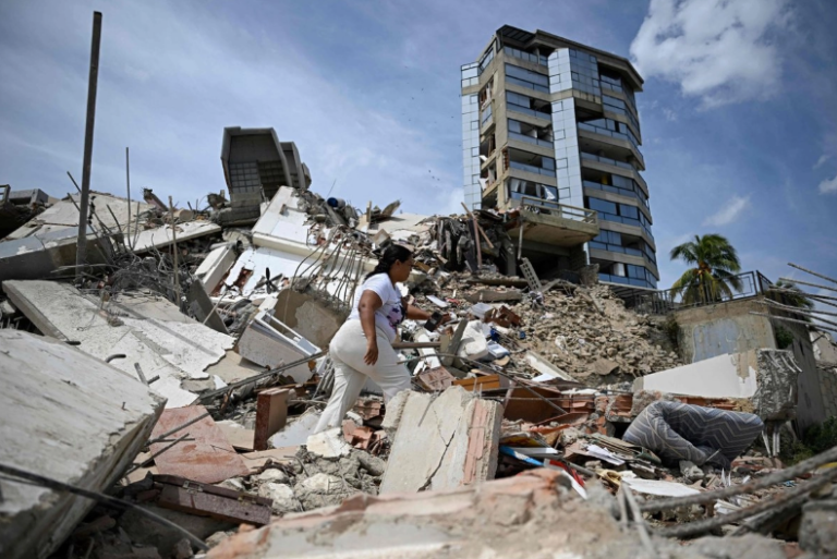 Venezuela: rescate tras doble terremoto con 589 muertos y miles aún sin rastro