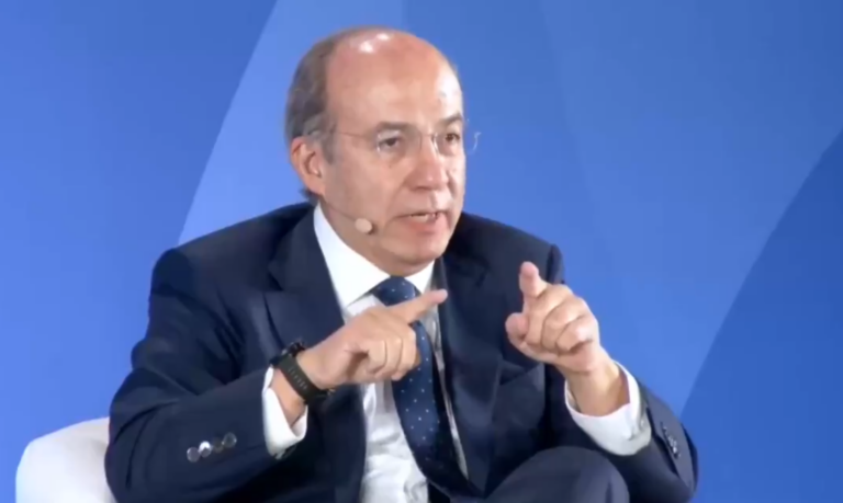 Calderón compara México con Venezuela y acusa   “debilitamiento” sin presentar pruebas